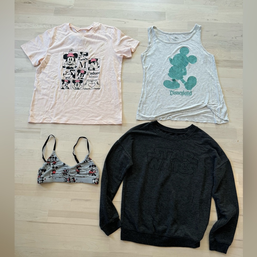 Disney Mickey Mouse & Minnie Mouse shirt bundle